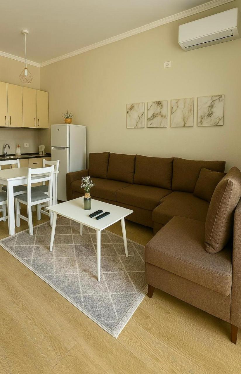 Home Inn Apartaments Tirana Exterior photo
